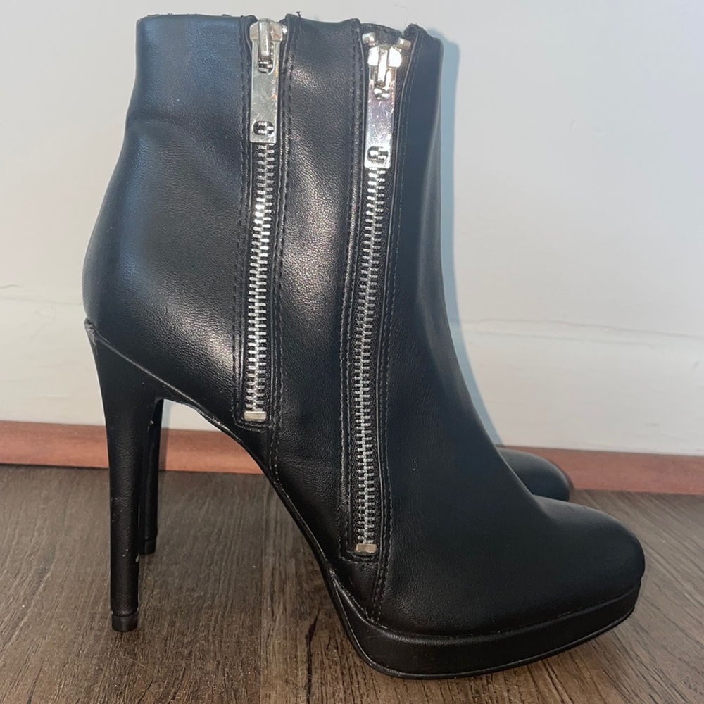 Black Stiletto Ankle Boots Forever 21 Size 7.5